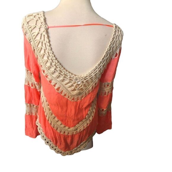 Umgee Boho Stretch Knit Tunic with Lacy Crochet Trim Mango size S - Picture 4 of 15